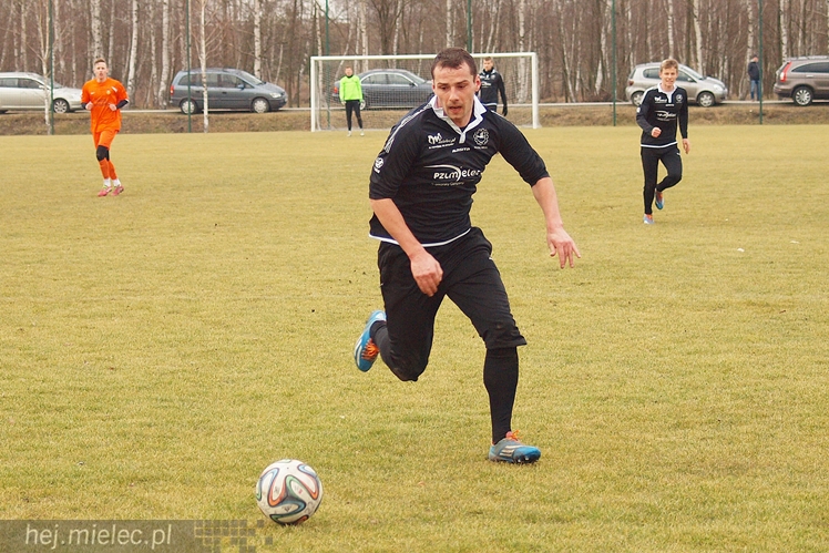 W Pustyni z Puszczą na 0:0