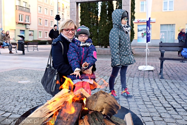 Walentynkowe grillowanie na Placu Armii Krajowej