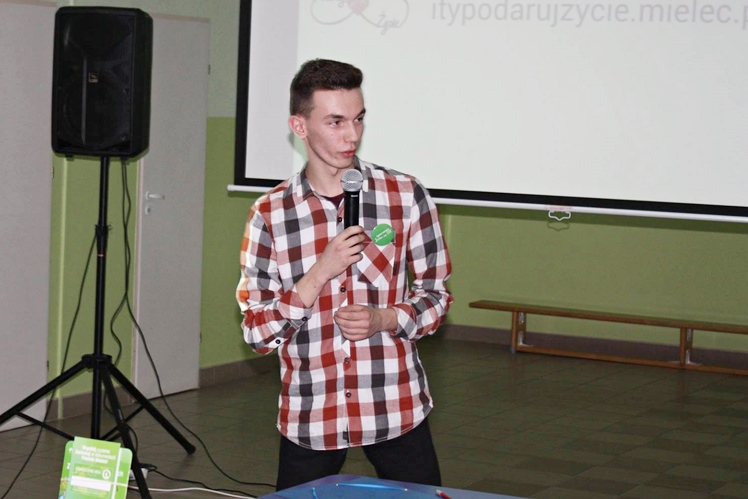 Spotkania w młodzieżą w ramach projektu ?I Ty Podaruj Życie?