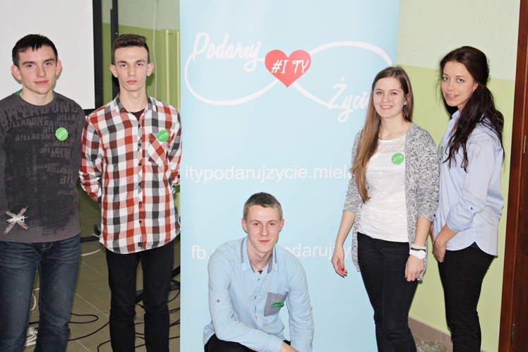 Spotkania w młodzieżą w ramach projektu ?I Ty Podaruj Życie?