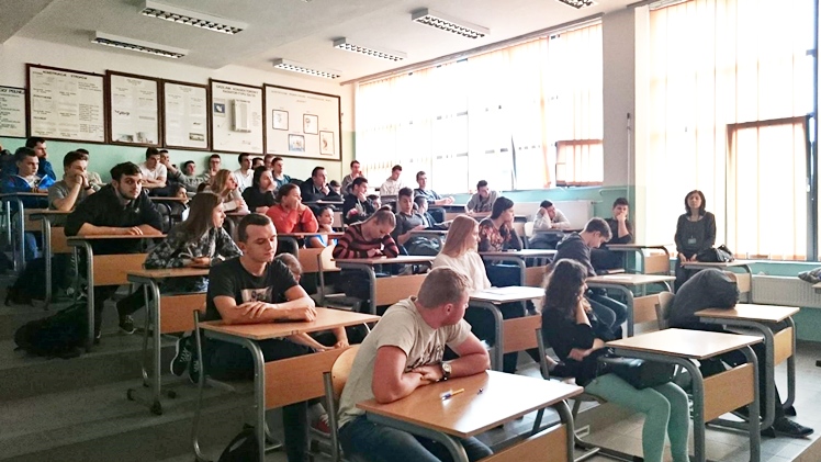 Spotkania w młodzieżą w ramach projektu ?I Ty Podaruj Życie?