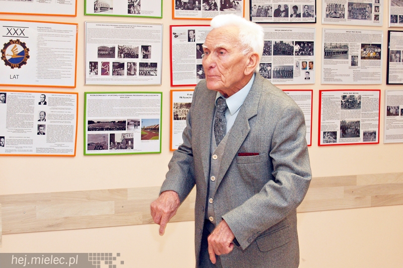 Edward Kazimierski przypomina o historii Fabrycznego Klubu Sportowego