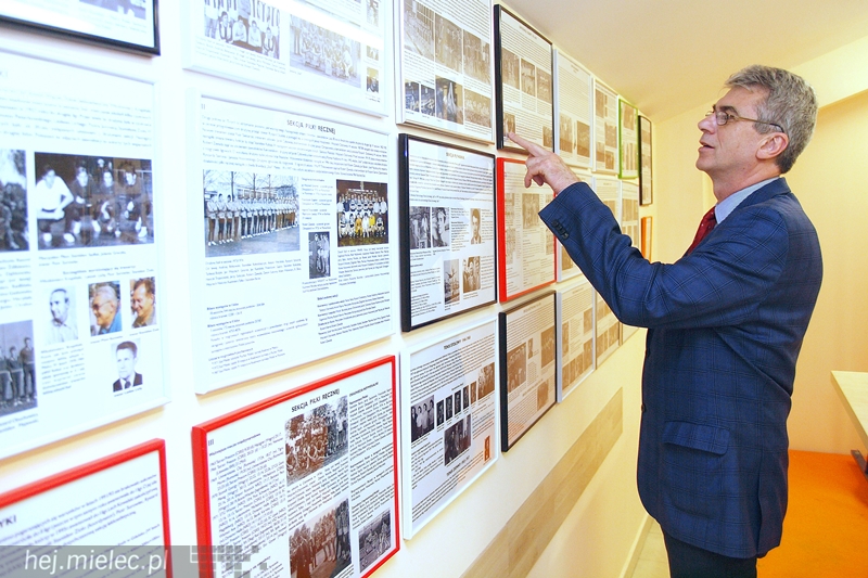 Edward Kazimierski przypomina o historii Fabrycznego Klubu Sportowego