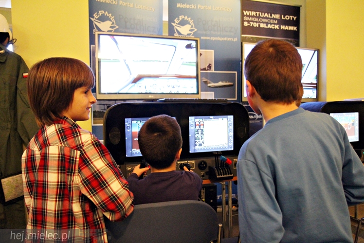 ?Rzeszowiacy?, ?Abrakadabra? i uczniowie z Żarówki we wspólnym koncercie dla chorego Maksa