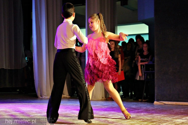 ?Rzeszowiacy?, ?Abrakadabra? i uczniowie z Żarówki we wspólnym koncercie dla chorego Maksa