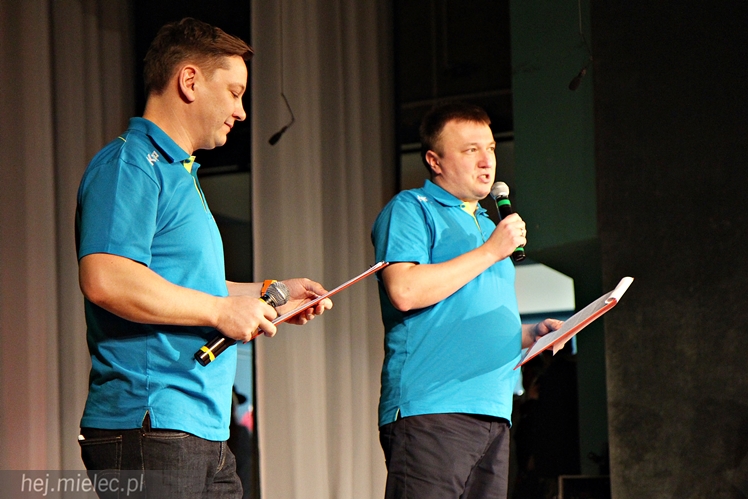 ?Rzeszowiacy?, ?Abrakadabra? i uczniowie z Żarówki we wspólnym koncercie dla chorego Maksa