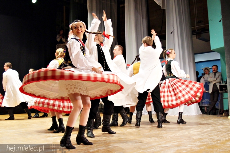 ?Rzeszowiacy?, ?Abrakadabra? i uczniowie z Żarówki we wspólnym koncercie dla chorego Maksa