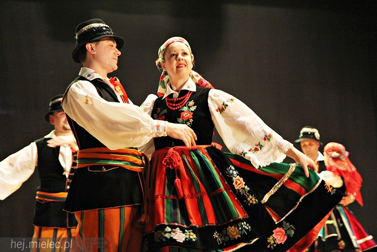 ?Rzeszowiacy?, ?Abrakadabra? i uczniowie z Żarówki we wspólnym koncercie dla chorego Maksa