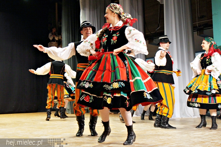 ?Rzeszowiacy?, ?Abrakadabra? i uczniowie z Żarówki we wspólnym koncercie dla chorego Maksa