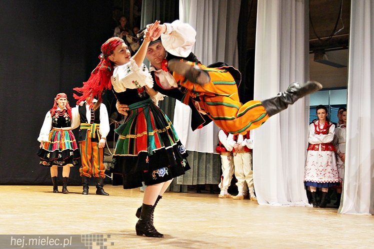 ?Rzeszowiacy?, ?Abrakadabra? i uczniowie z Żarówki we wspólnym koncercie dla chorego Maksa