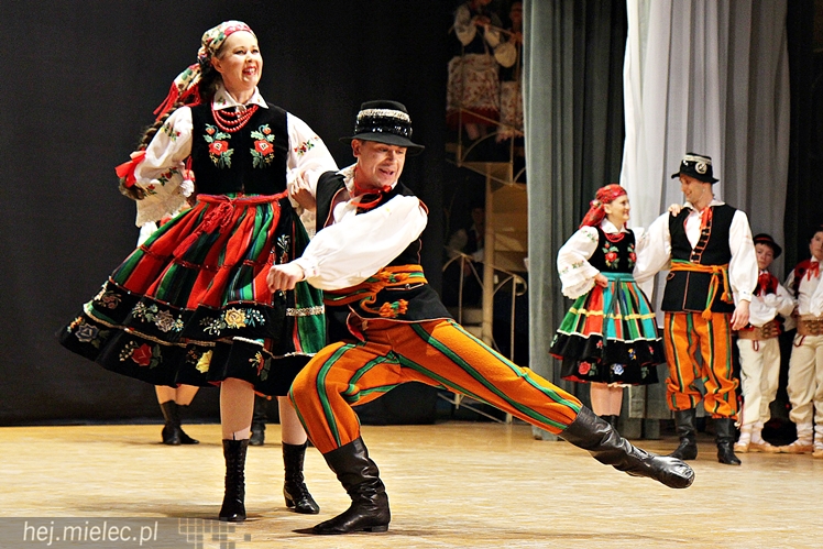 ?Rzeszowiacy?, ?Abrakadabra? i uczniowie z Żarówki we wspólnym koncercie dla chorego Maksa