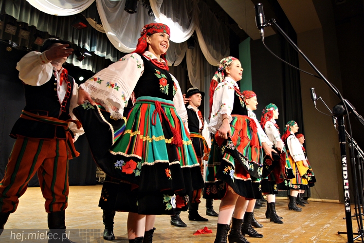 ?Rzeszowiacy?, ?Abrakadabra? i uczniowie z Żarówki we wspólnym koncercie dla chorego Maksa