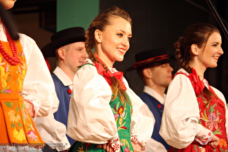 ?Rzeszowiacy?, ?Abrakadabra? i uczniowie z Żarówki we wspólnym koncercie dla chorego Maksa