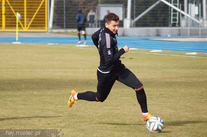 Remis w sparingowym spotkaniu FKS Stali Mielec z Motorem Lublin