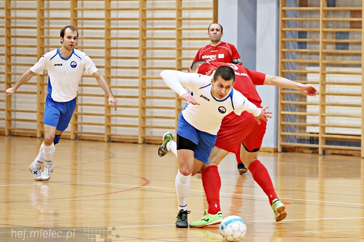 KF STAL MIELEC - GKS Berland OSiR Komprachcice 4:7