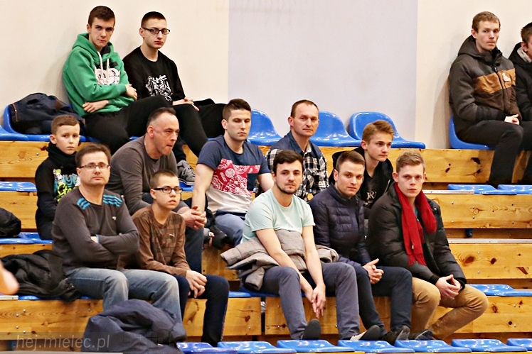 KF STAL MIELEC - GKS Berland OSiR Komprachcice 4:7