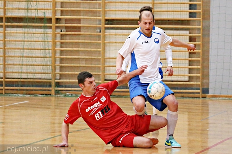 KF STAL MIELEC - GKS Berland OSiR Komprachcice 4:7