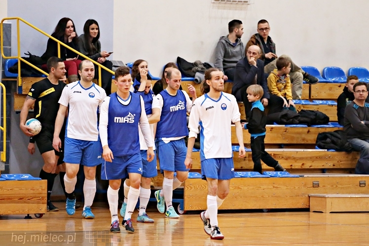 KF STAL MIELEC - GKS Berland OSiR Komprachcice 4:7