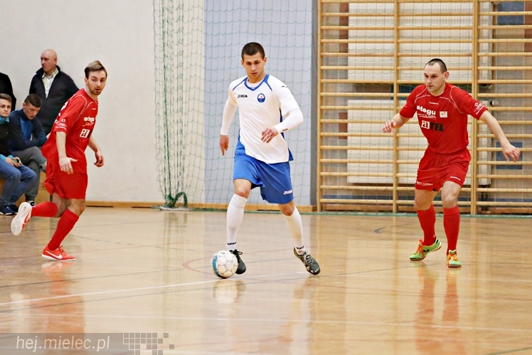 KF STAL MIELEC - GKS Berland OSiR Komprachcice 4:7