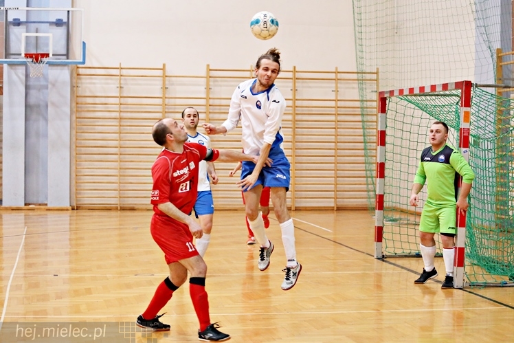 KF STAL MIELEC - GKS Berland OSiR Komprachcice 4:7