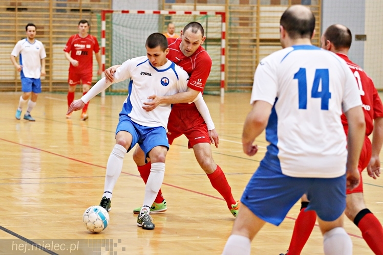 KF STAL MIELEC - GKS Berland OSiR Komprachcice 4:7