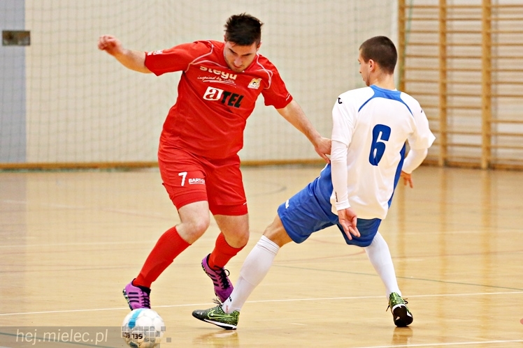 KF STAL MIELEC - GKS Berland OSiR Komprachcice 4:7