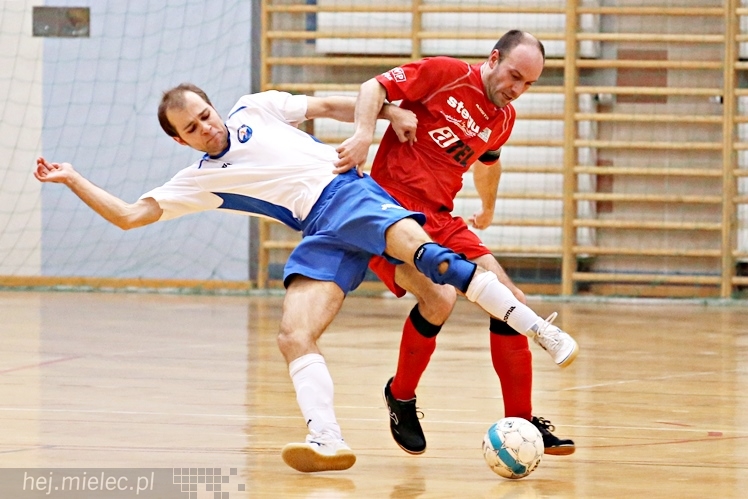 KF STAL MIELEC - GKS Berland OSiR Komprachcice 4:7