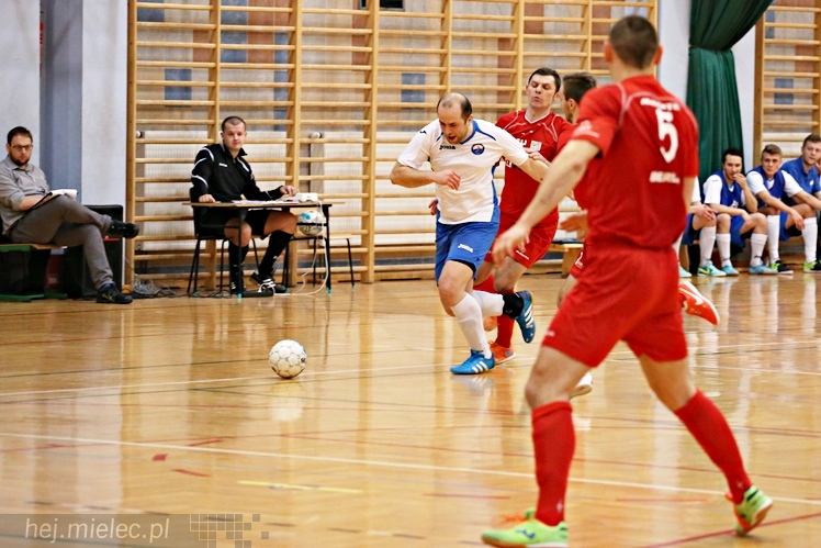 KF STAL MIELEC - GKS Berland OSiR Komprachcice 4:7