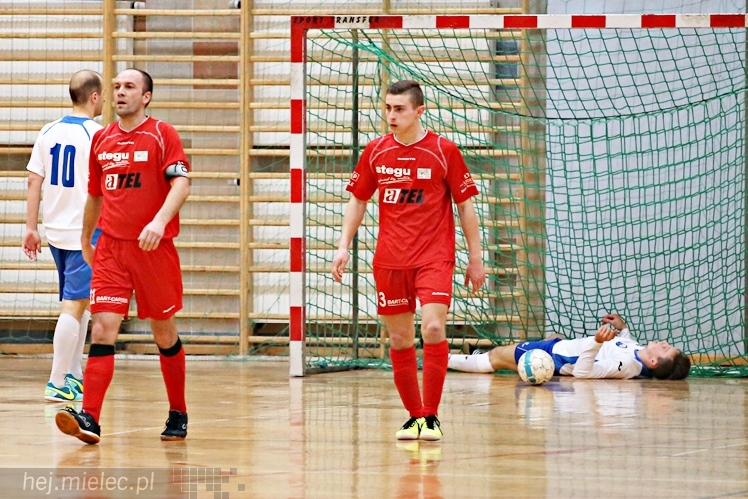 KF STAL MIELEC - GKS Berland OSiR Komprachcice 4:7