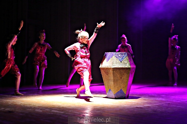 X-lecie klas tanecznych w Szkole Podstawowej nr 1