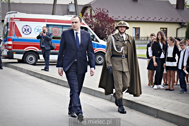 Uroczystości 135. rocznicy urodzin Generała Sikorskiego w Tuszowie Narodowym