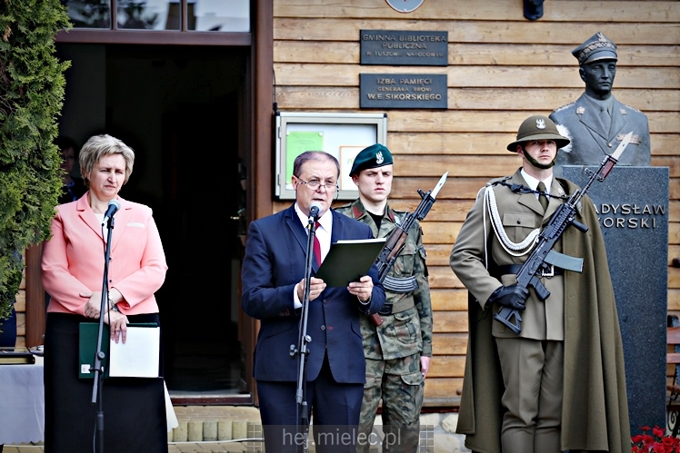 Uroczystości 135. rocznicy urodzin Generała Sikorskiego w Tuszowie Narodowym