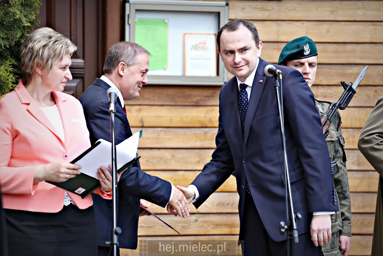 Uroczystości 135. rocznicy urodzin Generała Sikorskiego w Tuszowie Narodowym