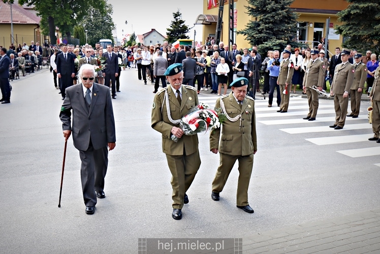 Uroczystości 135. rocznicy urodzin Generała Sikorskiego w Tuszowie Narodowym