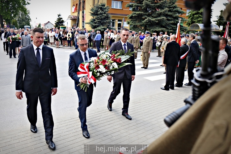 Uroczystości 135. rocznicy urodzin Generała Sikorskiego w Tuszowie Narodowym