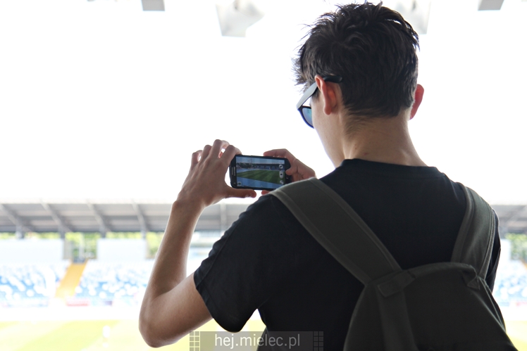 Trening pokazowy FKS Stali Mielec dla uczniów