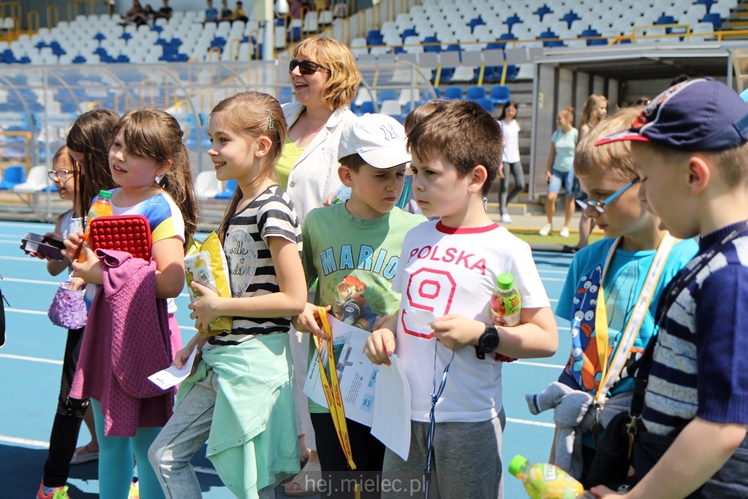 Trening pokazowy FKS Stali Mielec dla uczniów