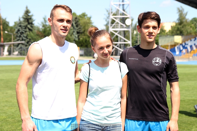 Trening pokazowy FKS Stali Mielec dla uczniów