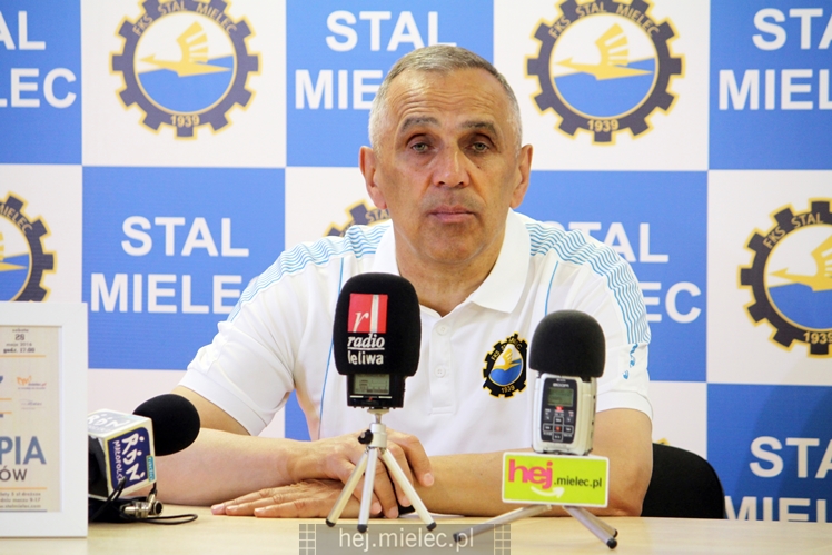 Trening pokazowy FKS Stali Mielec dla uczniów