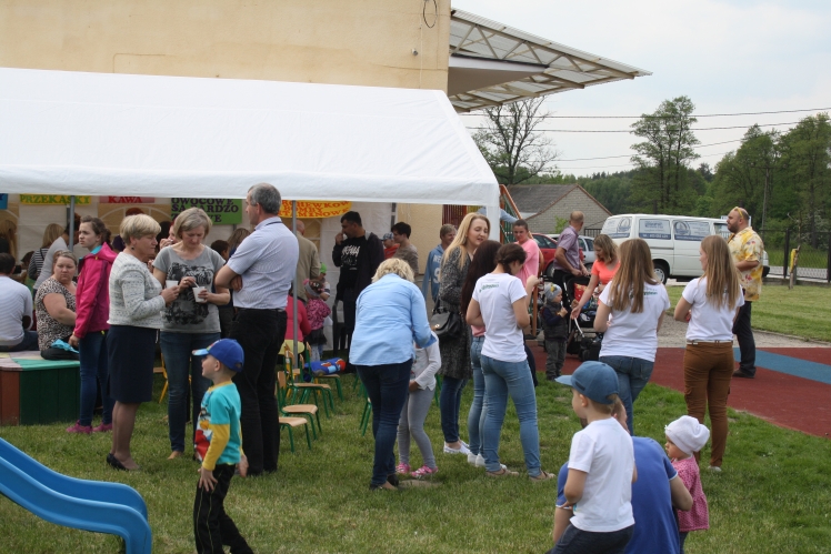 Piknik Rodzinny ?Trzymaj formę, dbaj o ciałko ? jedz warzywa oraz białko?