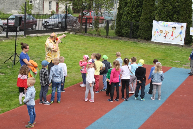 Piknik Rodzinny ?Trzymaj formę, dbaj o ciałko ? jedz warzywa oraz białko?