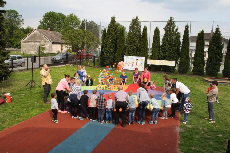 Piknik Rodzinny ?Trzymaj formę, dbaj o ciałko ? jedz warzywa oraz białko?