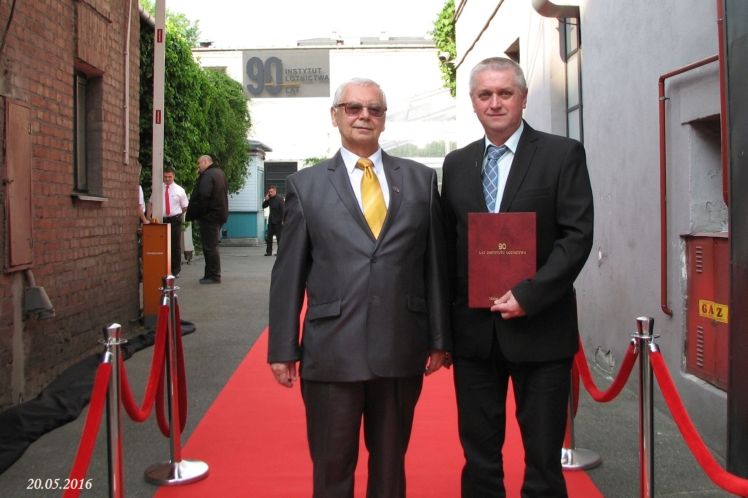 Gali z okazji 90-lecia działalności Instytutu Lotnictwa w Warszawie