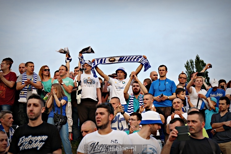 FETA PO AWANSIE! Tysiące kibiców świętowało awans na ulicach miasta - CZĘŚĆ I