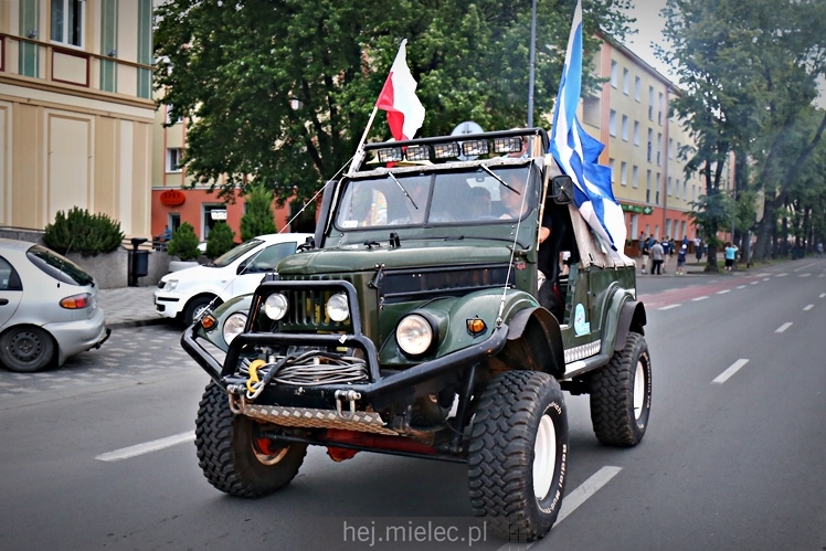 FETA PO AWANSIE! Tysiące kibiców świętowało awans na ulicach miasta - CZĘŚĆ I