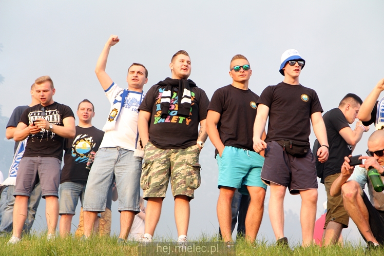 FETA PO AWANSIE! Tysiące kibiców świętowało awans na ulicach miasta - CZĘŚĆ II