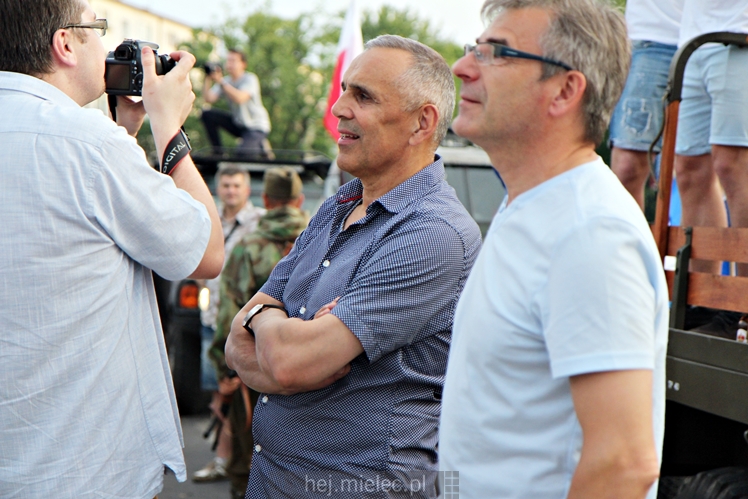 FETA PO AWANSIE! Tysiące kibiców świętowało awans na ulicach miasta - CZĘŚĆ II