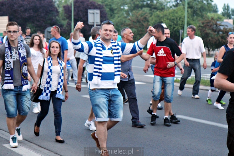 FETA PO AWANSIE! Tysiące kibiców świętowało awans na ulicach miasta - CZĘŚĆ II