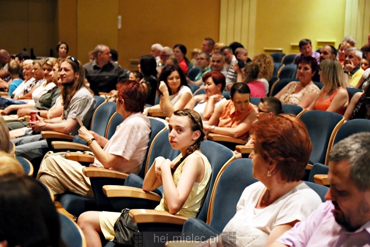 Premiera spektaklu ?Konik Garbusek? Teatru Antrakt