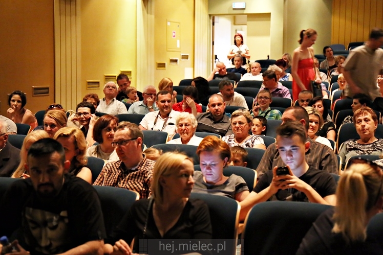 Premiera spektaklu ?Konik Garbusek? Teatru Antrakt